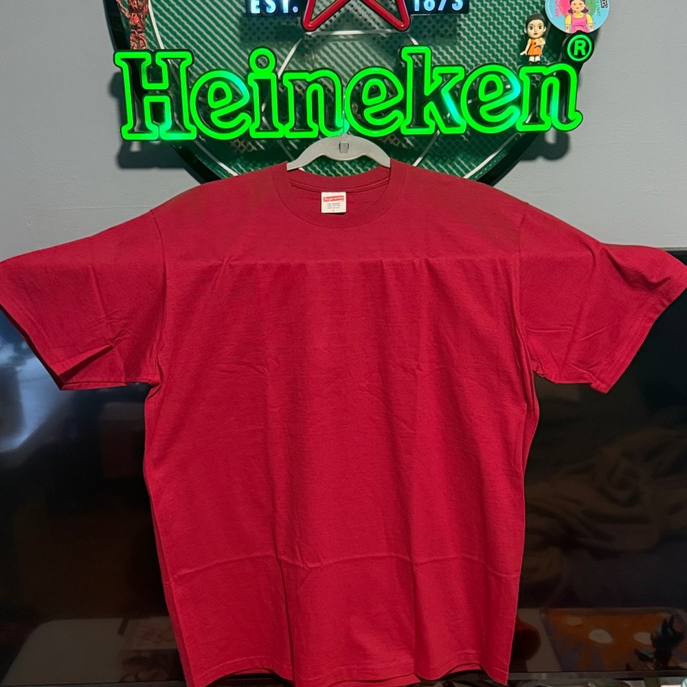 $OLD* Supreme Plain Red T-Shirt 100% Authentic